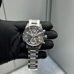 TAG Heuer Carrera Replica Horloges: Betalen Bij Levering & Super Clone Kwaliteit 1145138605 - front view | Carrera
