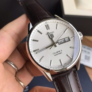 TAG Heuer Carrera Replica Horloge 1:1 Met Betaling Bij Levering 1126010730 - front view | Carrera