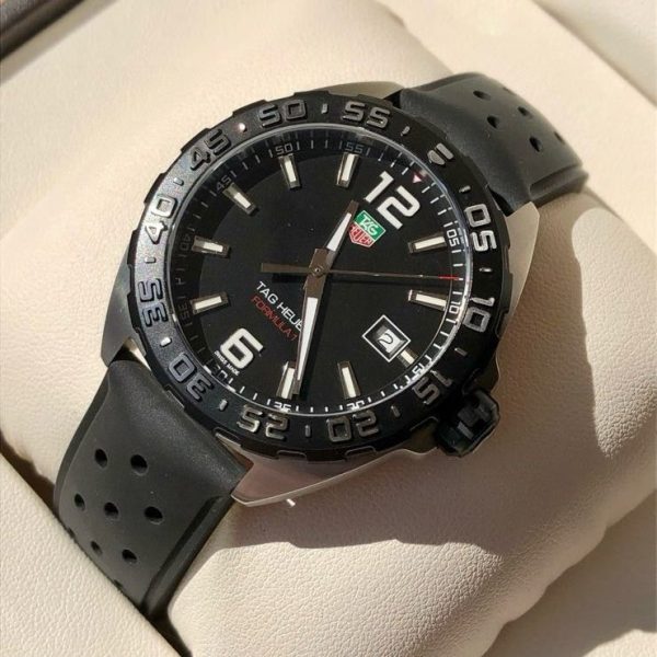 Tag Heuer F1 Replica Horloge 1 op 1 - AAA Kwaliteit met Betaling bij Levering 1132993075 - front view | Tag Heuer