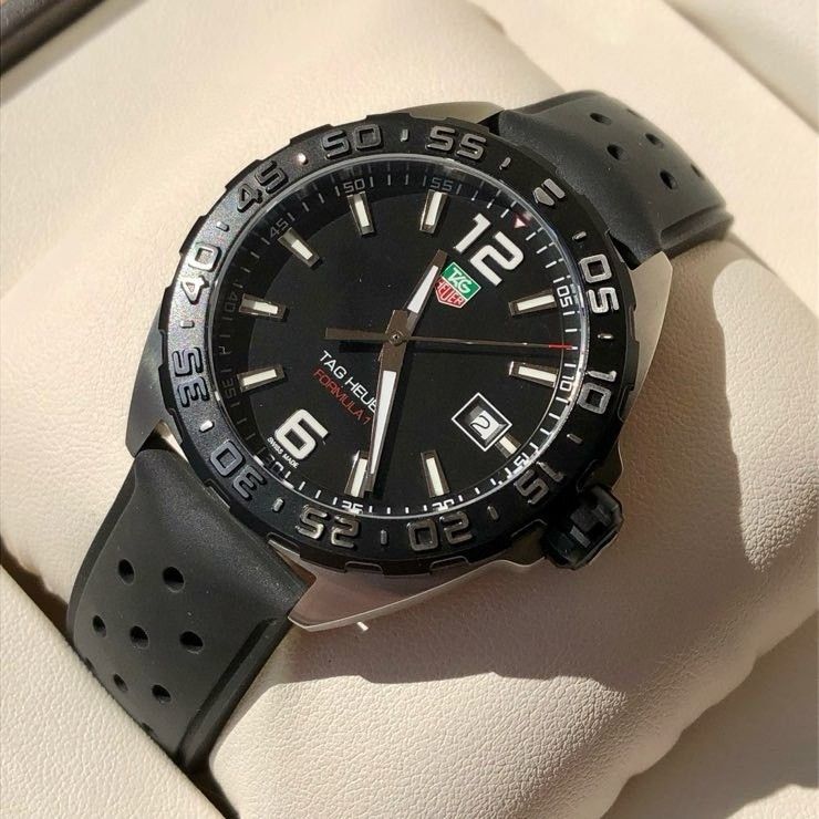 Tag Heuer F1 Replica Horloge 1 op 1 - AAA Kwaliteit met Betaling bij Levering 1132993075 - front view | Tag Heuer